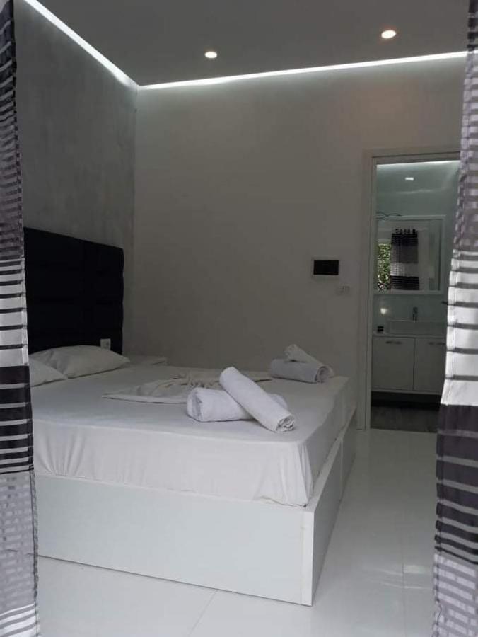 Appartamento Lino House Sarandë Esterno foto